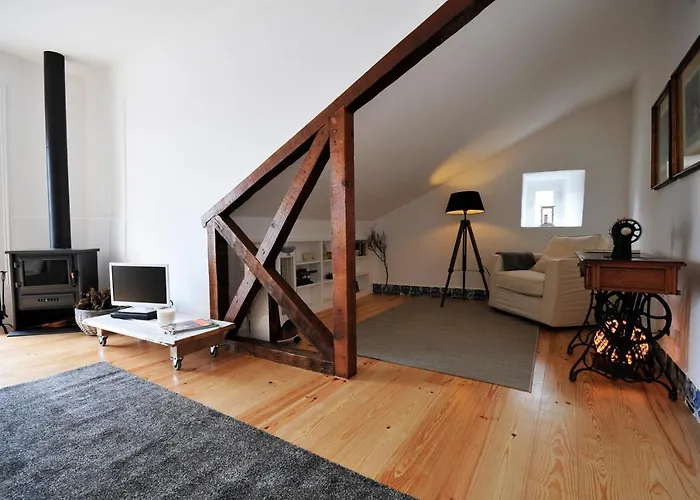 아파트 Charming In Alfama With River View! 리스본