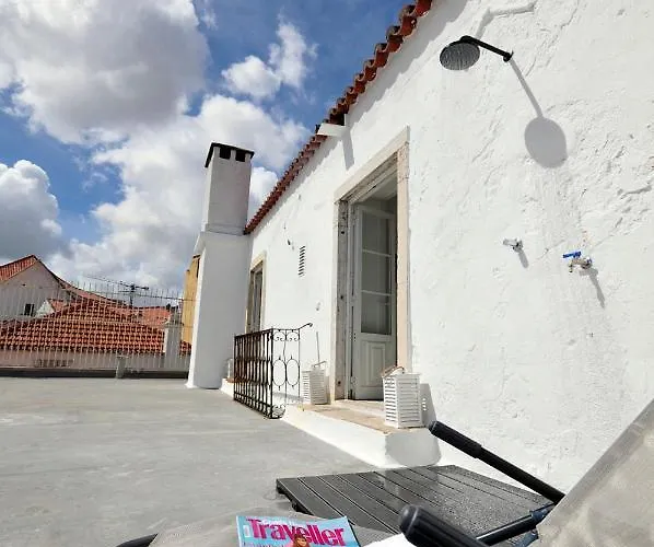 Charming In Alfama With River View! * 리스본