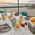 Charming In Alfama With River View! Lisboa