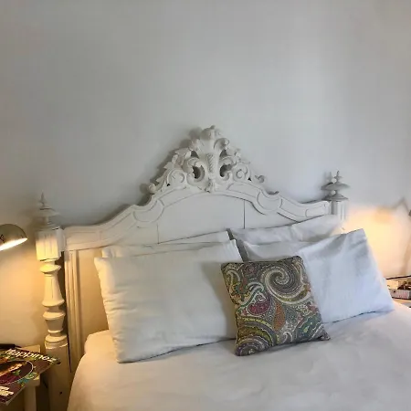 Charming In Alfama With River View! アパート *